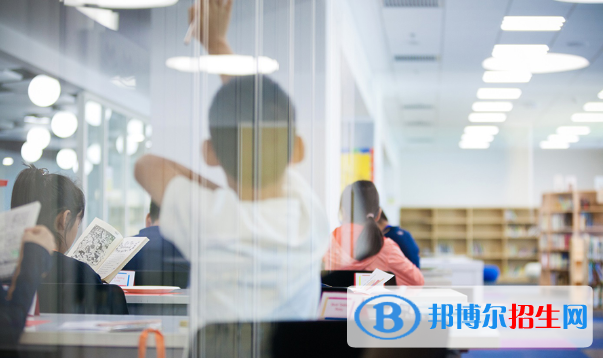 北京耀華國際學(xué)校初中部2020年報(bào)名條件、招生要求、招生對(duì)象