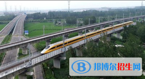 襄陽(yáng)2020年鐵路學(xué)校有男生嗎