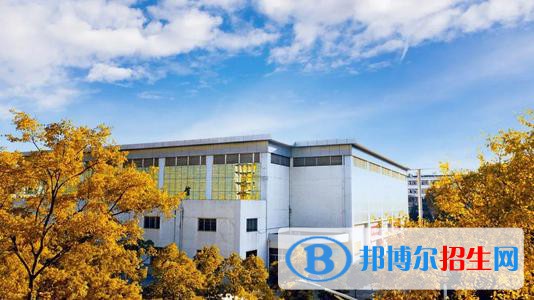 云南醫(yī)藥健康職業(yè)學院2020年招生簡章