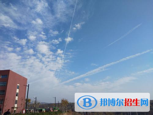 汝州市中等專業(yè)學校2021年報名條件、招生要求、招生對象