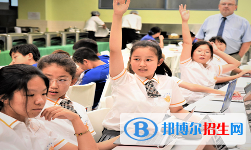 北京天悅學校初中部2020年招生辦聯(lián)系電話