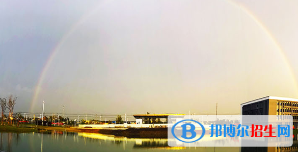 合肥職業(yè)技術(shù)學(xué)院2020年報(bào)名條件、招生要求、招生對象