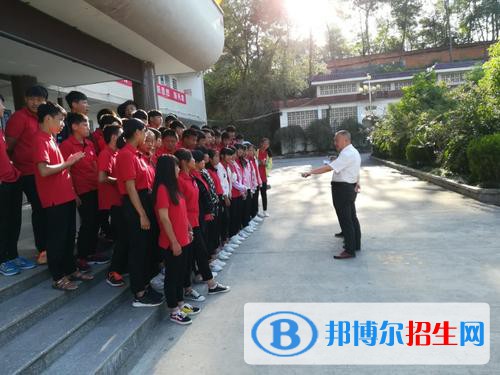 商城縣職業(yè)高級中學2021年招生辦聯(lián)系電話
