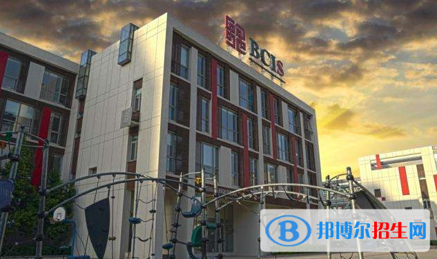 北京樂(lè)成國(guó)際學(xué)校初中部網(wǎng)站網(wǎng)