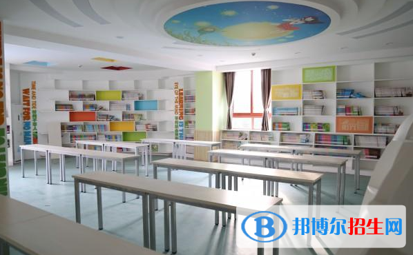遂寧東辰榮興國際學(xué)校初中部2020年報(bào)名條件、招生要求、招生對象