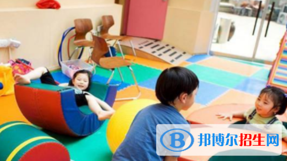 安徽懷遠(yuǎn)師范學(xué)校2020年有哪些專(zhuān)業(yè)
