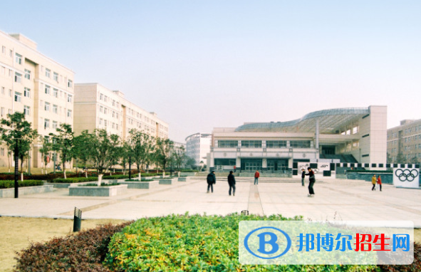 武漢職業(yè)技術學院2