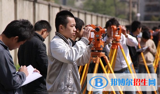 武漢鐵路橋梁高級技工學(xué)校4