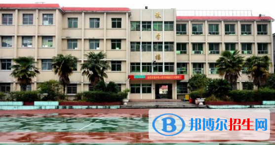  黔南興華學(xué)校怎么樣、好不好