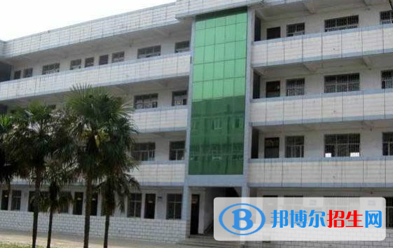 襄城區(qū)職業(yè)高級中學3