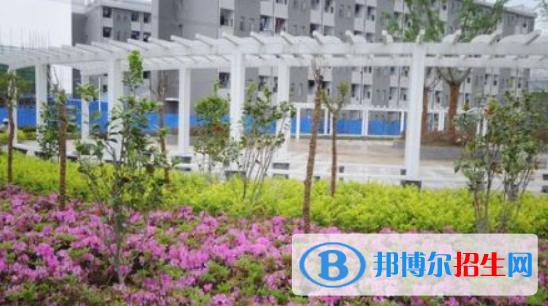 安徽涉外經(jīng)濟(jì)職業(yè)學(xué)院2020年學(xué)費、收費多少