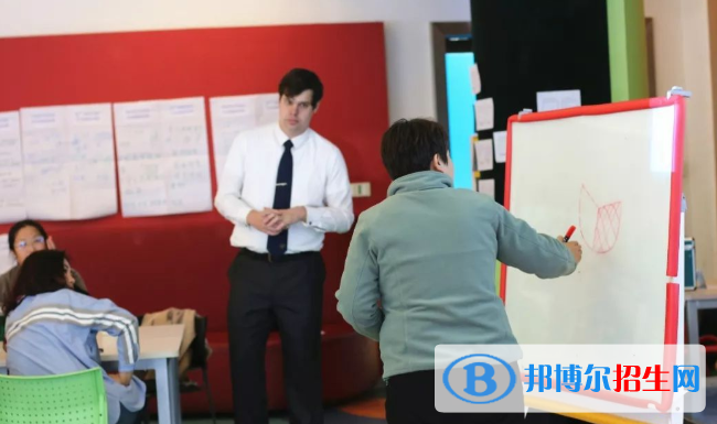 長春盈佳外國語學校小學部網(wǎng)站網(wǎng)址