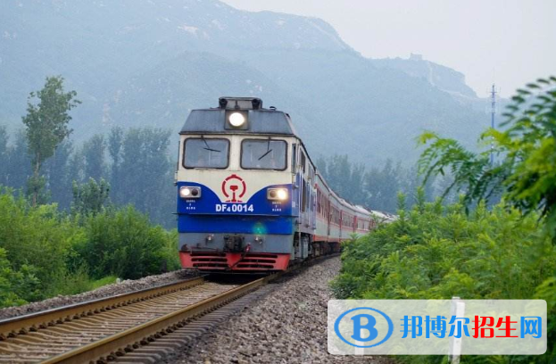襄陽2020年鐵路學(xué)校是大專還是中專