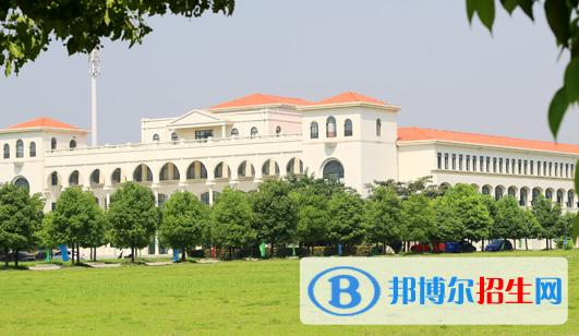 合肥信息技術(shù)職業(yè)學(xué)院2020年報(bào)名條件、招生要求、招生對(duì)象