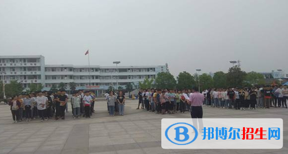 富平縣劉集中學(xué)2020年學(xué)費(fèi)、收費(fèi)多少