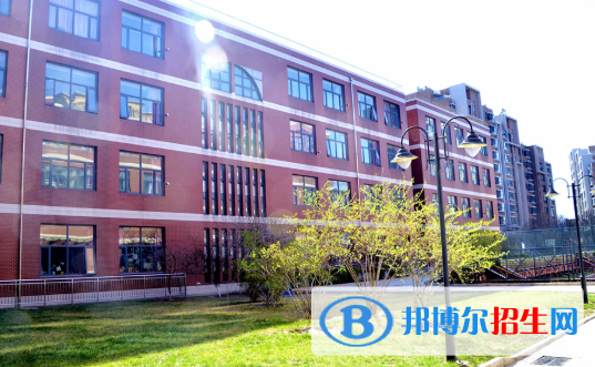 北京中芯學(xué)校小學(xué)部2023年學(xué)費(fèi)、收費(fèi)多少