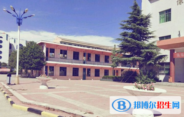 黑池中學(xué)怎么樣、好不好