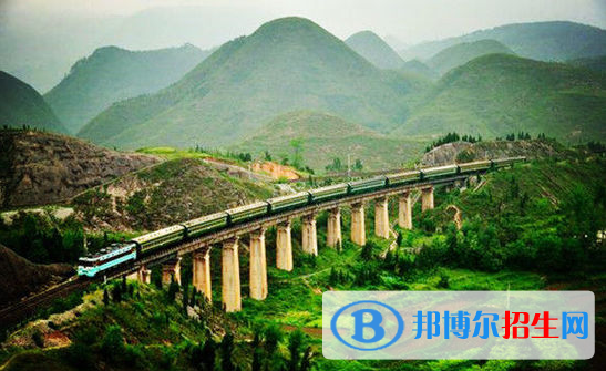 襄陽2020年哪個(gè)鐵路學(xué)校比較好就業(yè)