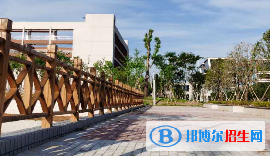 鷹潭職業(yè)技術(shù)學(xué)院網(wǎng)站網(wǎng)址