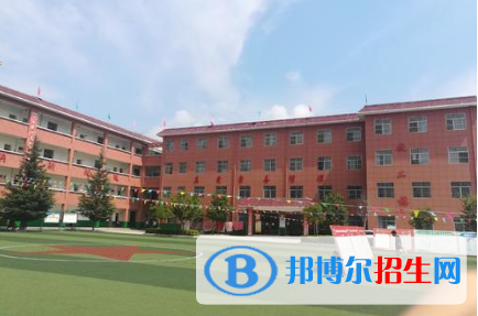 倉頡中學(xué)2020年招生辦聯(lián)系電話