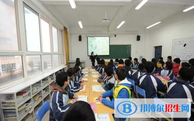 倉(cāng)頡中學(xué)怎么樣、好不好