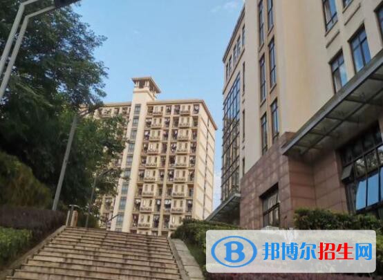 重慶護理職業(yè)學(xué)院地址在哪里