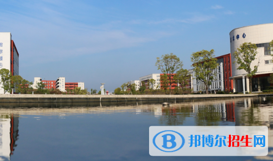 江西師范高等?？茖W(xué)校2020年招生辦聯(lián)系電話