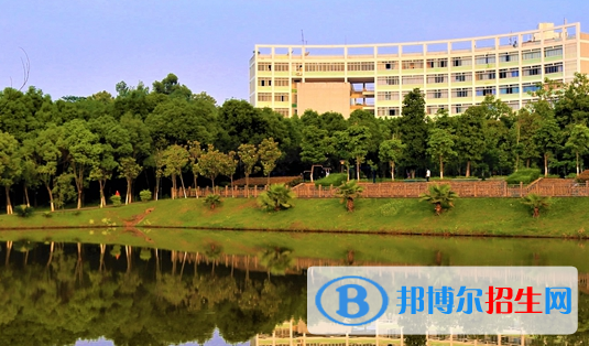 江西環(huán)境工程職業(yè)學院2020年學費、收費多少