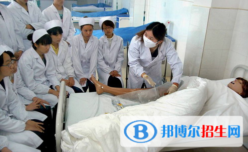 廣東2020年中專衛(wèi)校招生