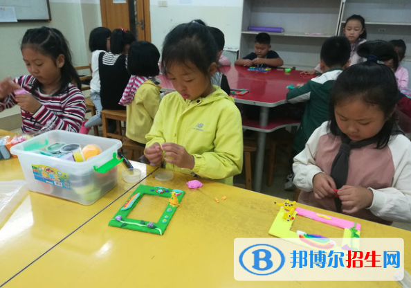 威海大光華國際學校小學部2020年學費、收費多少