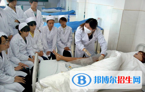 廣東2020年衛(wèi)校學什么專業(yè)有前途