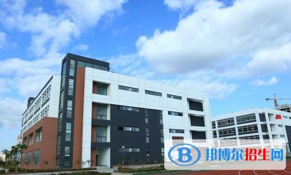 濰坊德潤國際雙語學校初中部2020年招生簡章