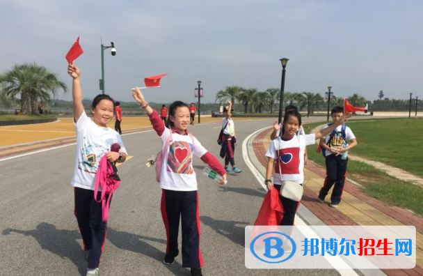 長(zhǎng)沙瑋希國(guó)際學(xué)校小學(xué)部2020年報(bào)名條件、招生要求、招生對(duì)象