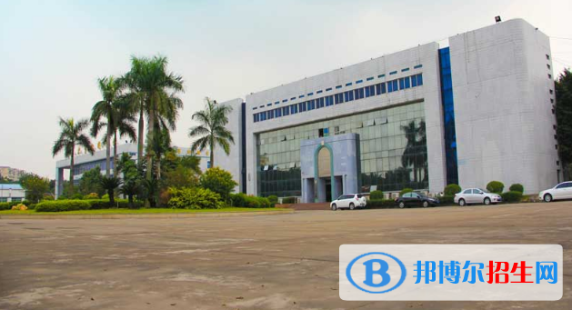 廣東舞蹈戲劇職業(yè)學院2020年學費、收費多少