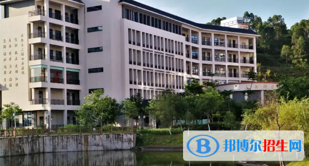 惠州衛(wèi)生職業(yè)技術(shù)學(xué)院2020年學(xué)費(fèi)、收費(fèi)多少
