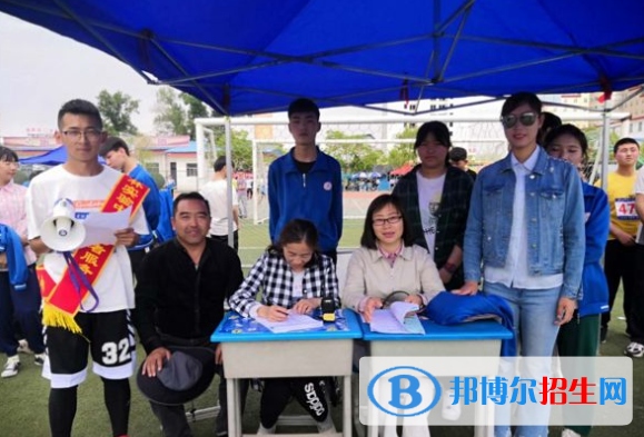 榆林實(shí)驗(yàn)中學(xué)2020年招生辦電話(huà)