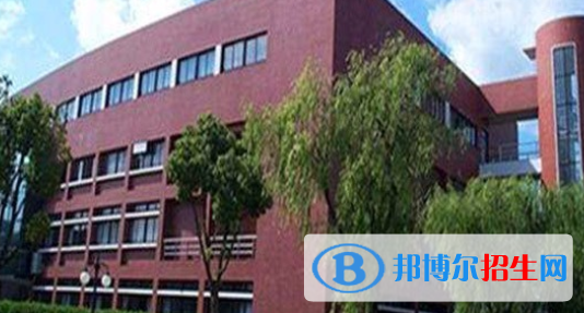 淮南市勞動(dòng)高級(jí)職業(yè)技術(shù)學(xué)校2020年報(bào)名條件、招生要求、招生對(duì)象 