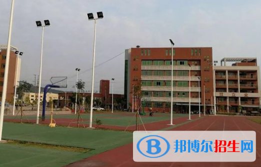 龍門縣職業(yè)技術學校網站網址
