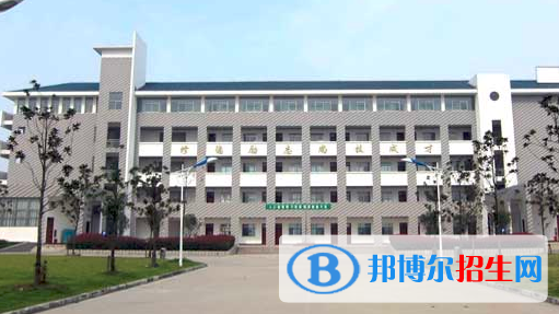安徽2020年鐵路學(xué)校讀出來(lái)是什么文憑
