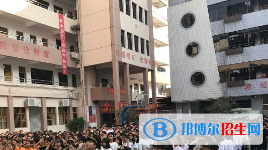 梅州英才外語學(xué)校怎么樣、好不好