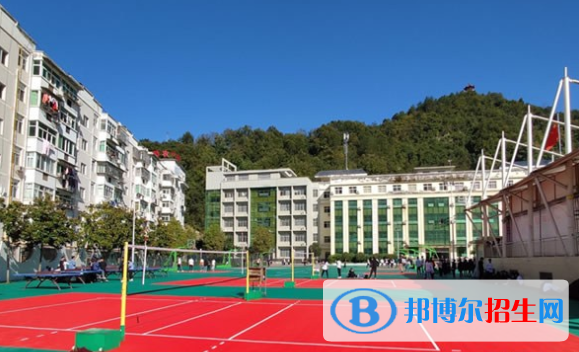 嵐皋縣嵐皋中學2020年招生簡章
