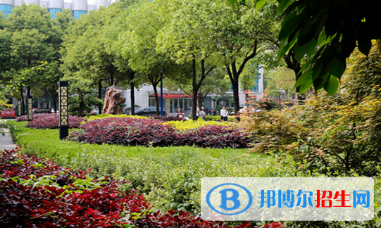 淮南職業(yè)技術(shù)學(xué)院2020年報(bào)名條件、招生要求、招生對(duì)象
