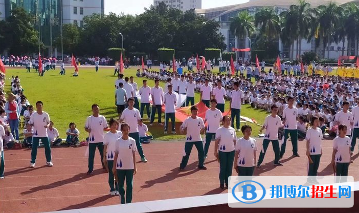 海南華僑中學(xué)怎么樣、好不好