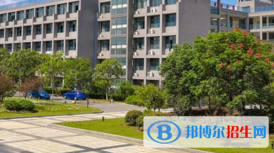 皖江職業(yè)教育中心學校網(wǎng)站網(wǎng)址 