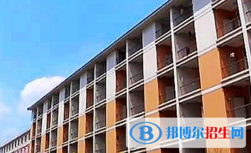 淮北煤炭管理干部中等專業(yè)學校2020年宿舍條件