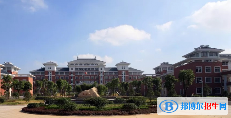 鎮(zhèn)江第一中學(xué)2020年招生簡章
