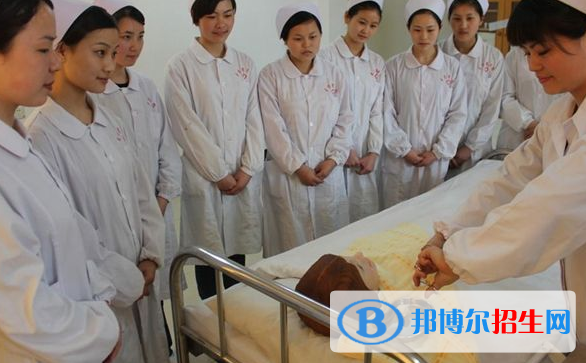 廣東2020年職高和衛(wèi)校哪個(gè)好