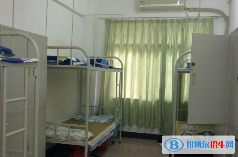 江蘇常熟中學(xué)2020年宿舍條件