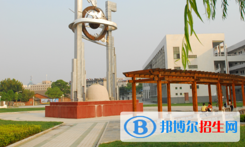 安徽玉成汽車(chē)職業(yè)學(xué)校2020年招生辦聯(lián)系電話