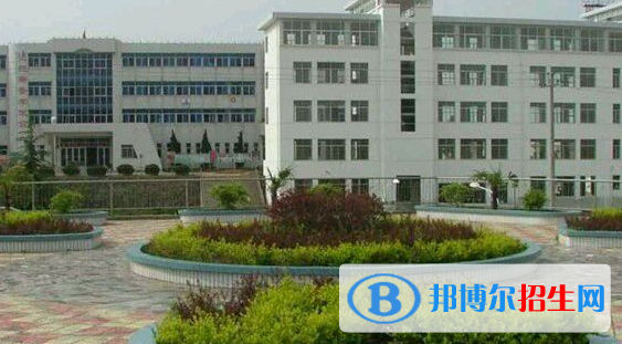 樅陽縣職業(yè)技術學校2021年報名條件、招生要求、招生對象 